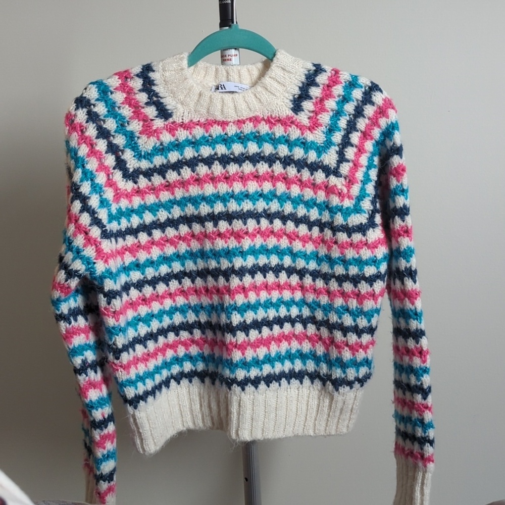 Zara Sweater - Picture 4 of 4
